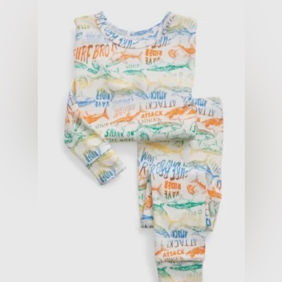 NWT Baby GAP boys organic shark pajamas 3T - Picture 1 of 5